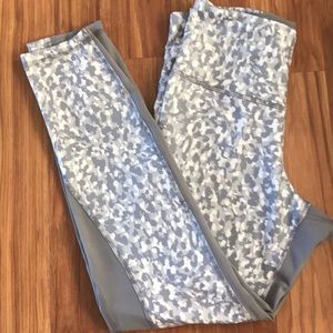Old Navy Active Leggings